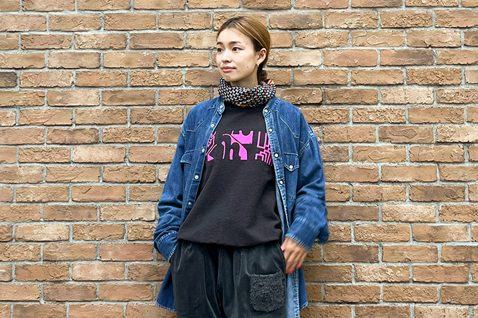 【Recommend】〈ORIGINAL Charcoal（オリジナル チャコール）〉Reversible Sweat Font Print